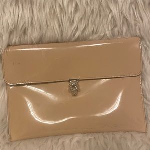 💎 CLOSET CLEAR OUT THIS WEEKEND! ALEXANDER MCQUEEN ENVELOPE CLUTCH!
